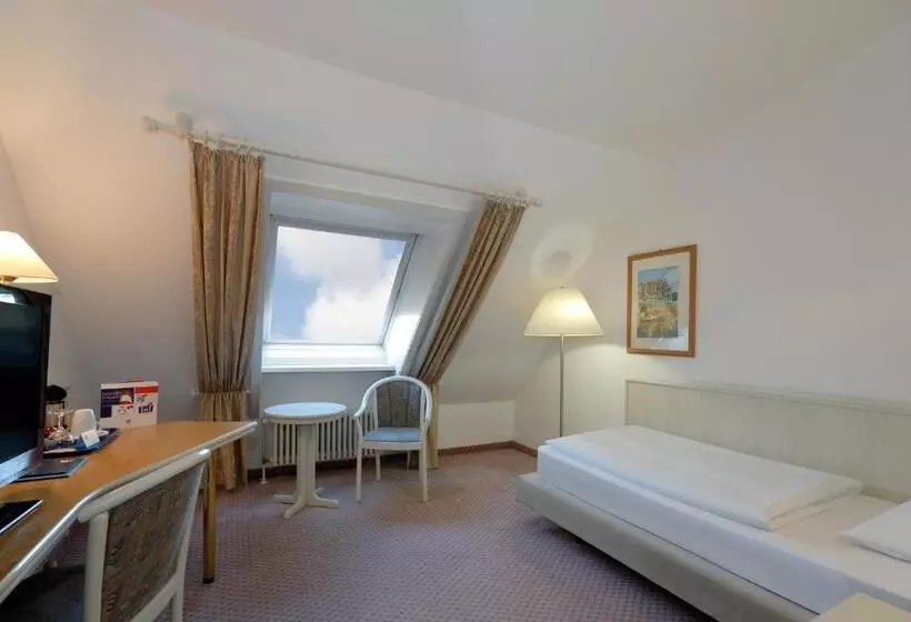اتاق استاندارد با تخت دوبل, Stuttgart Sindelfingen City By Tulip Inn