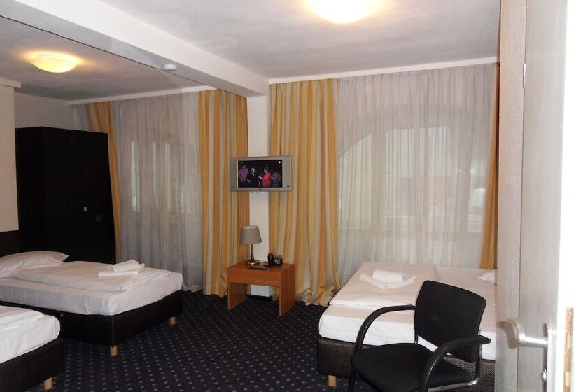 غرفة قياسية, Carlton