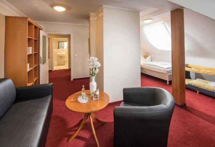 ファミリールーム, Glockenhof