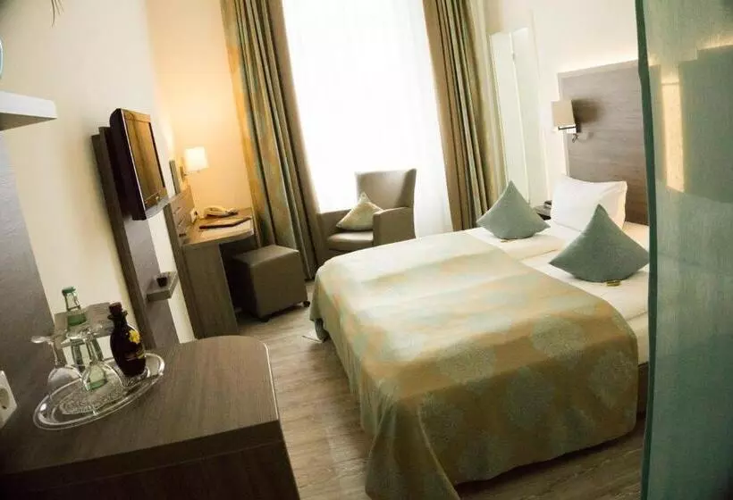 Standard Room, Heerens
