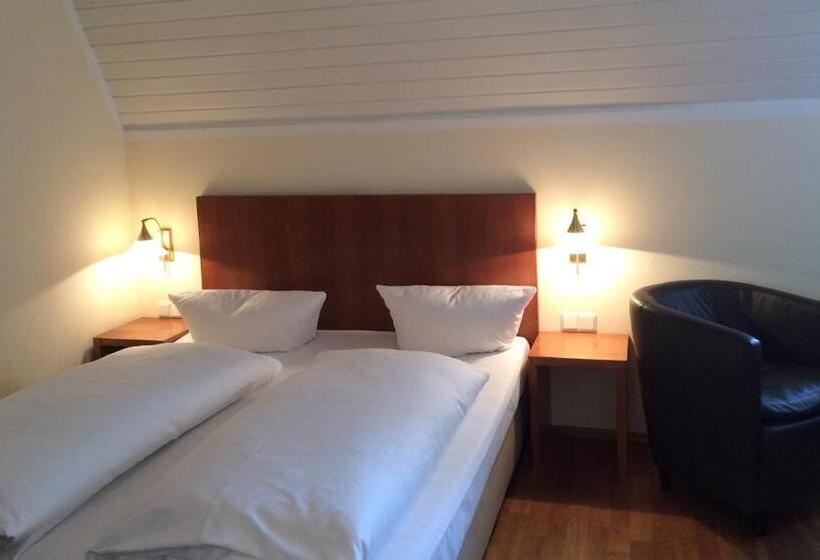 اتاق استاندارد, Kaiserhof Am Dom