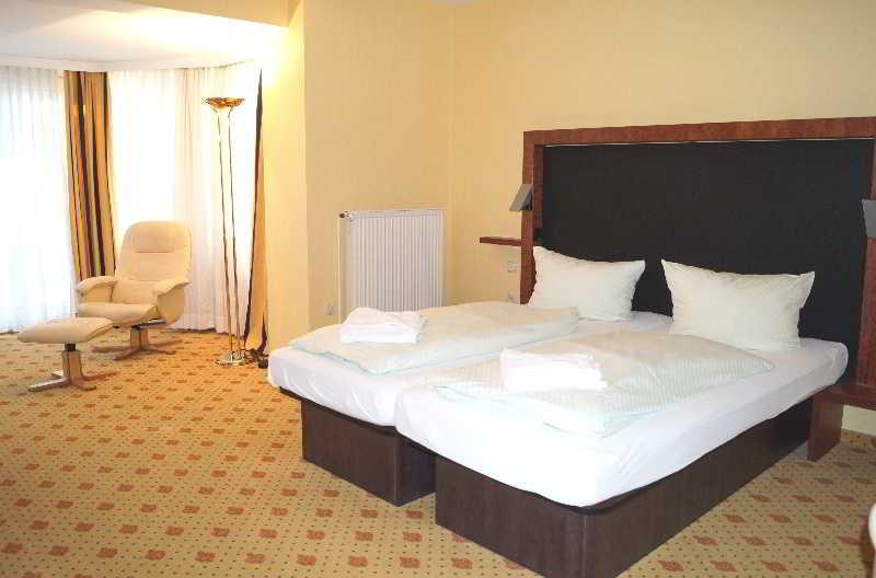 غرفة قياسية مزوَّدة بشُرفة, Regiohotel Germania Am Kurpark Bad Harzburg