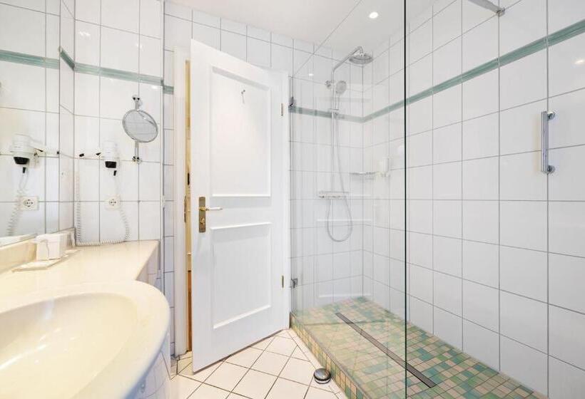 スタンダードスタジオ, Strandhotel Sylt Westerland