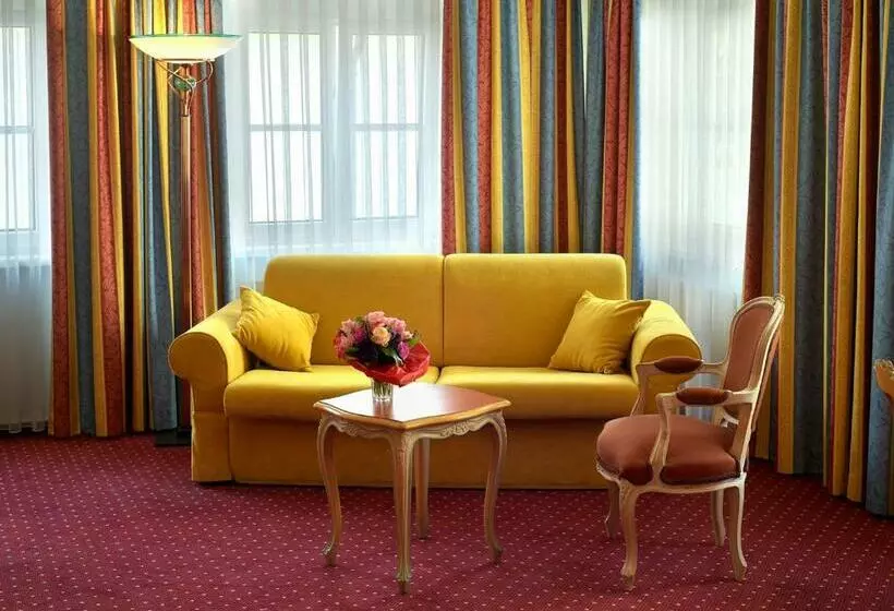 Family Room, Luitpoldpark