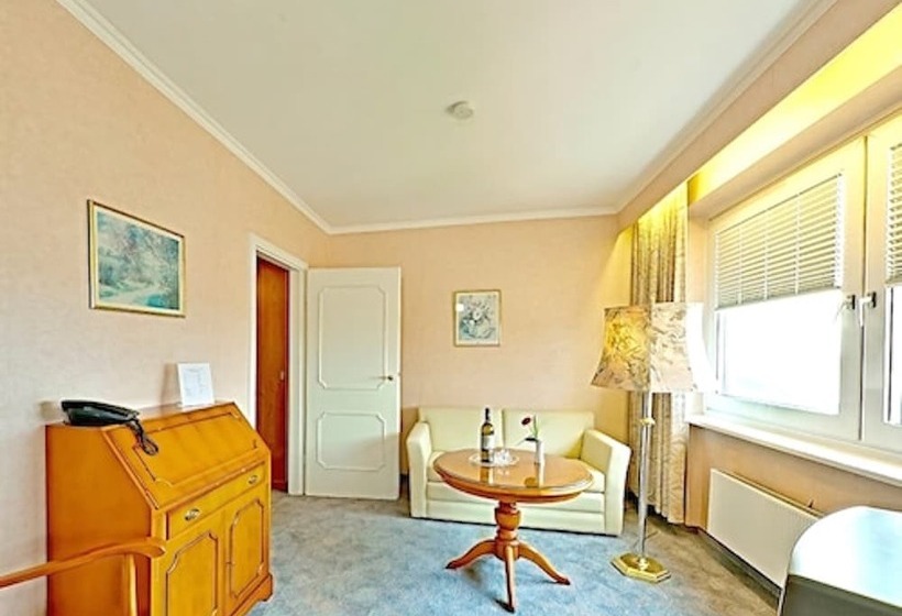 Номер Стандарт, Wiking