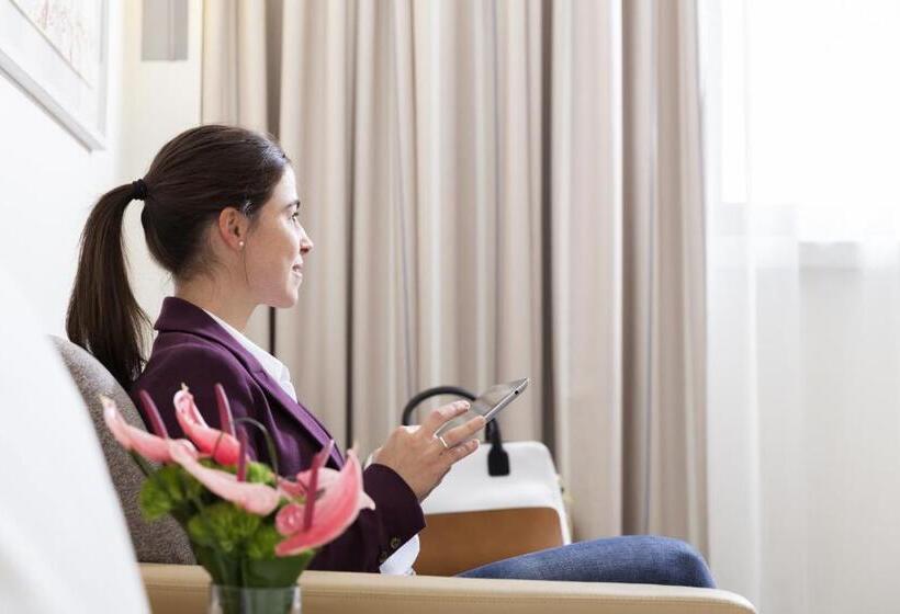 اتاق استاندارد, Novotel Frankfurt City