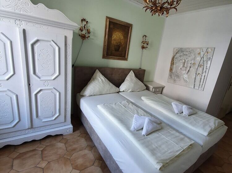 اتاق استاندارد, Pension Seibel