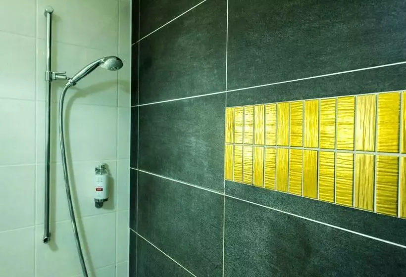 Standard Yhden Hengen Huone, Prinzhotel Rothenburg
