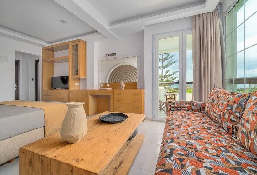 디럭스 스위트 바다 전망, Arco Beach