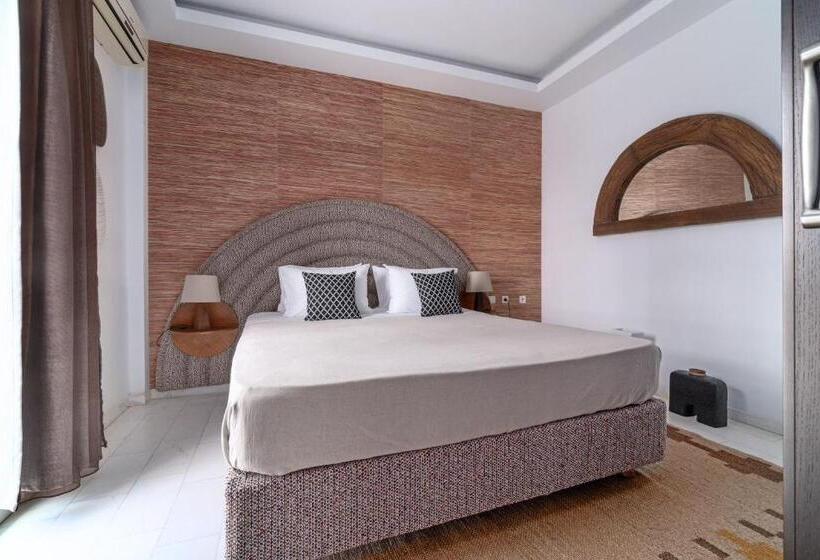 جناح بريميوم مطل علي البحر, Arco Beach
