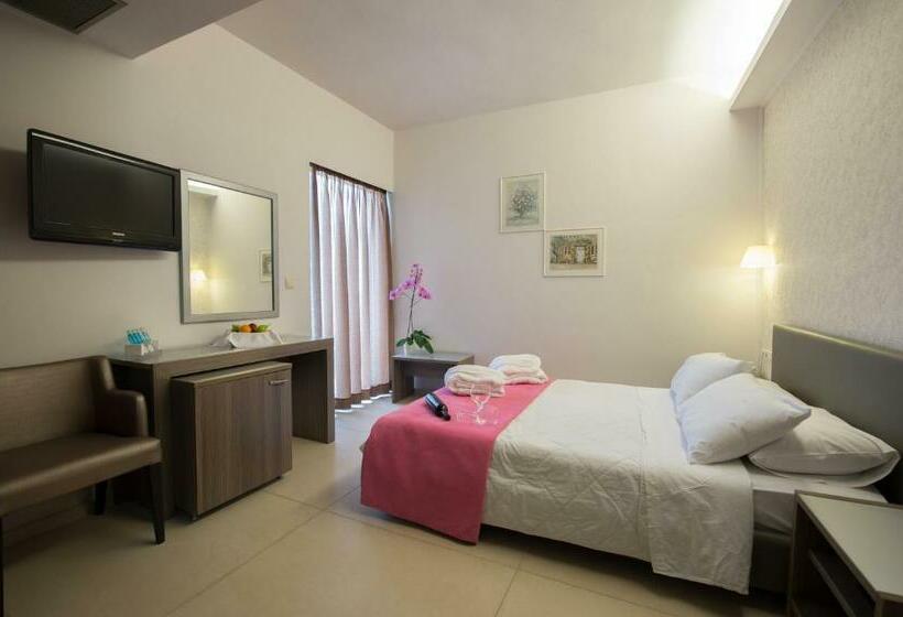 スタンダードルーム, Astron