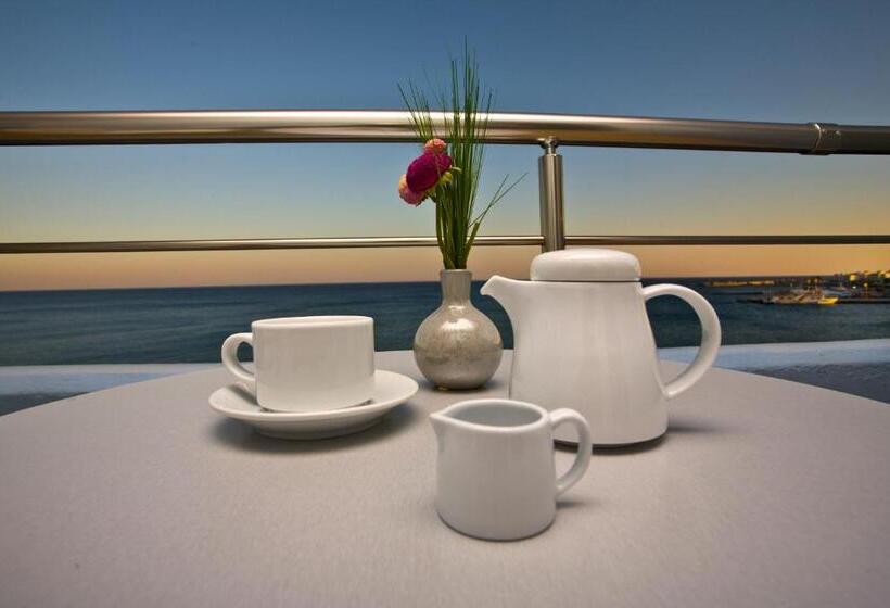 オーシャンビュースーペリアールーム, Astron