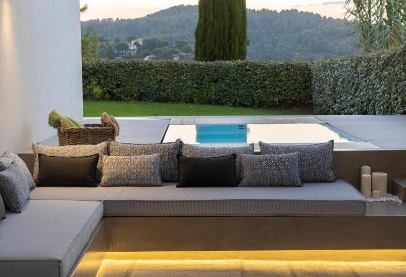 스탠다드 자쿠지 룸, Atrium