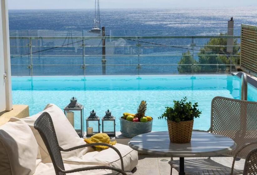 주니어 스위트, Atrium