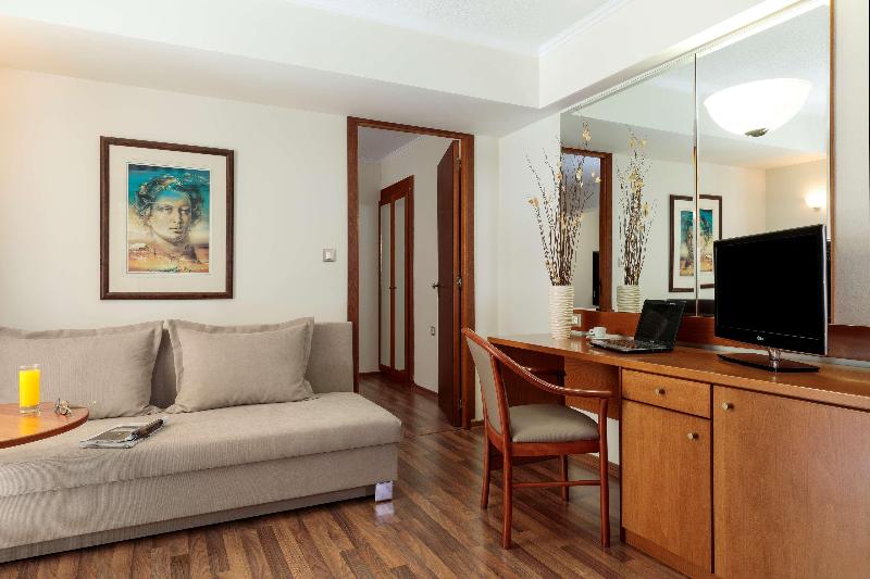 סוויטת ג'וניור, Best Western Plus Hotel Plaza