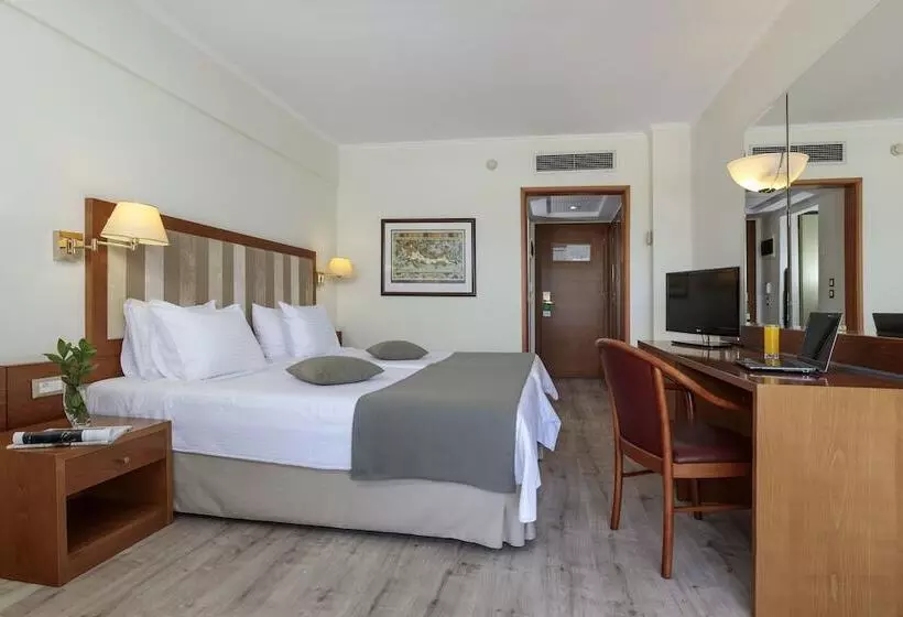 スタンダードシティビュールーム, Best Western Plus Hotel Plaza