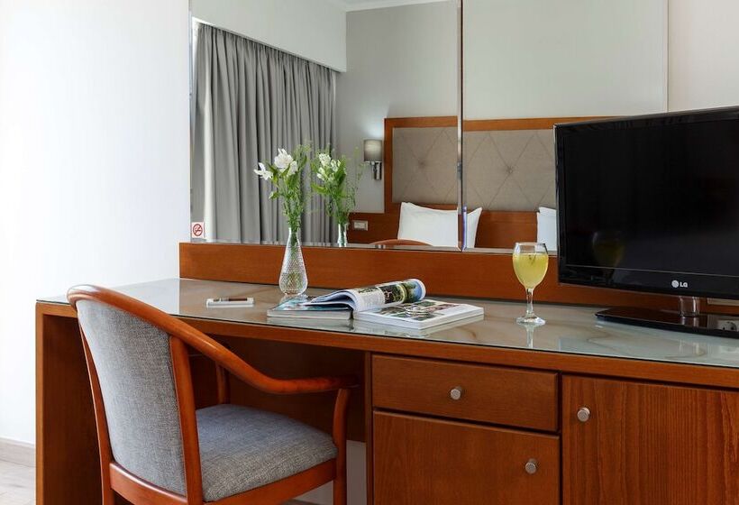 스탠다드 도시전망 룸, Best Western Plus Hotel Plaza