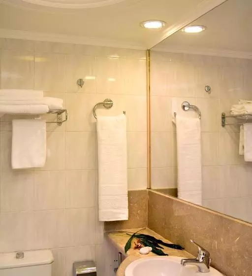 エコノミールーム, Best Western Plus Hotel Plaza