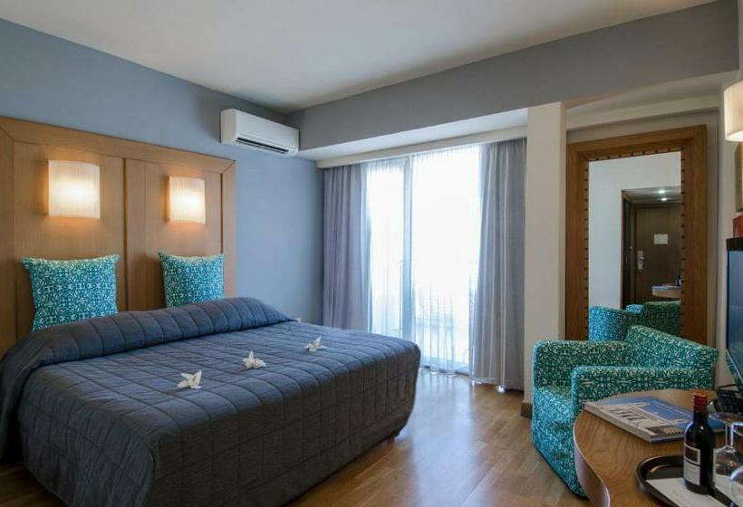 غرفة سوبيريور, Hermes