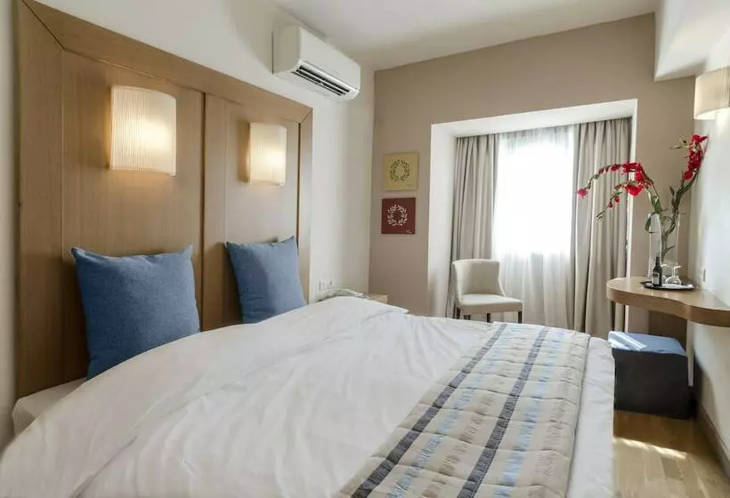 Chambre Economy, Hermes