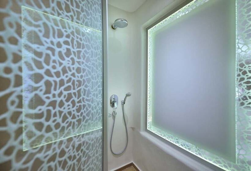 바다 전망 이그제큐티브 스위트, Nissaki Boutique