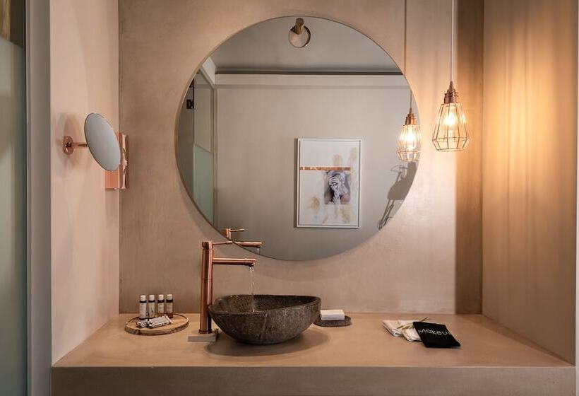 اتاق لوکس, Palladium