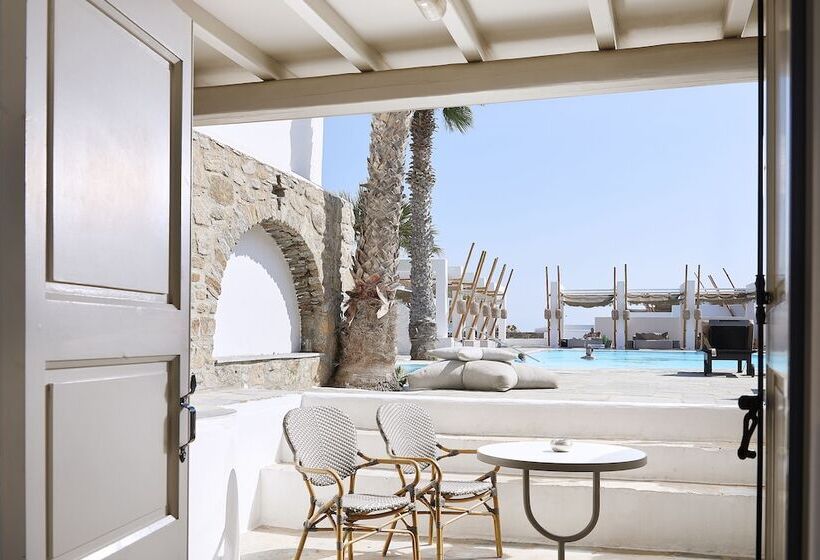 غرفة ديلوكس, Palladium