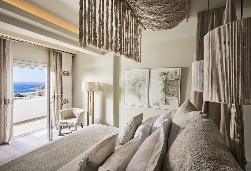 جناح مطلّ علي البحر, Palladium