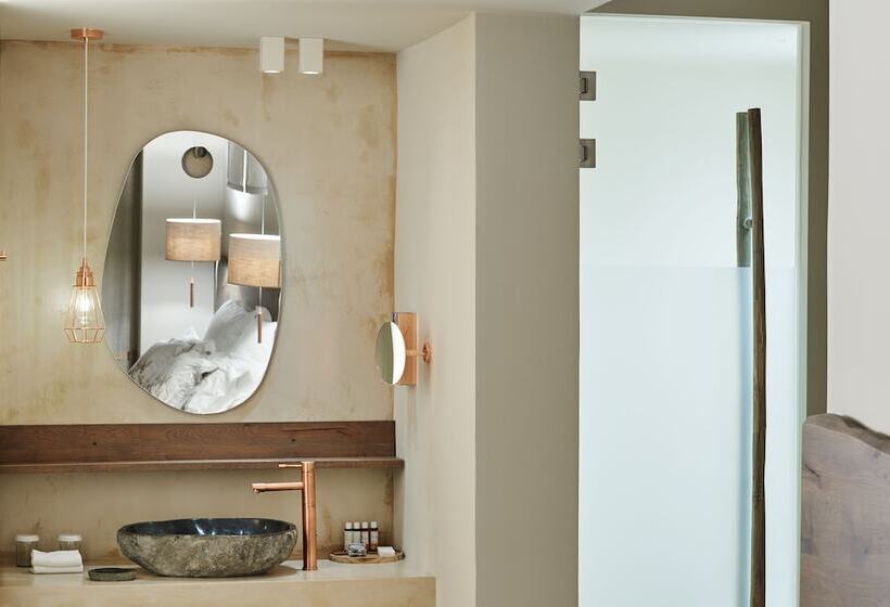 غرفة ديلوكس, Palladium