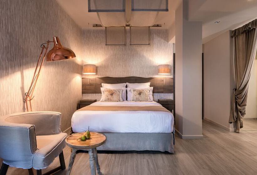 غرفة ديلوكس, Palladium