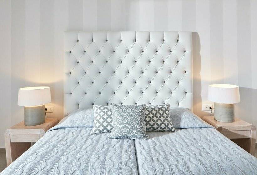 Quarto Estandar, Santorini Palace