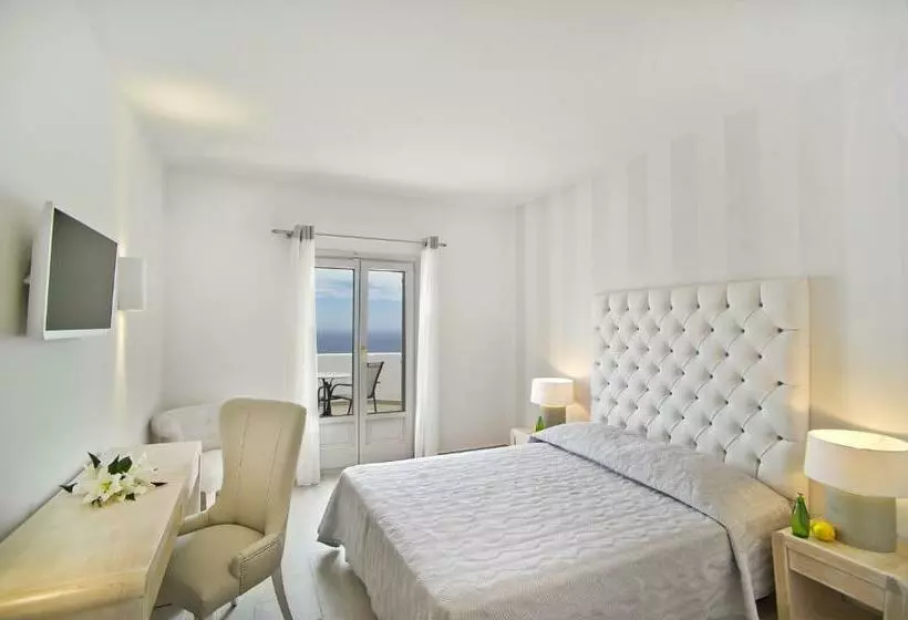 اتاق استاندارد, Santorini Palace