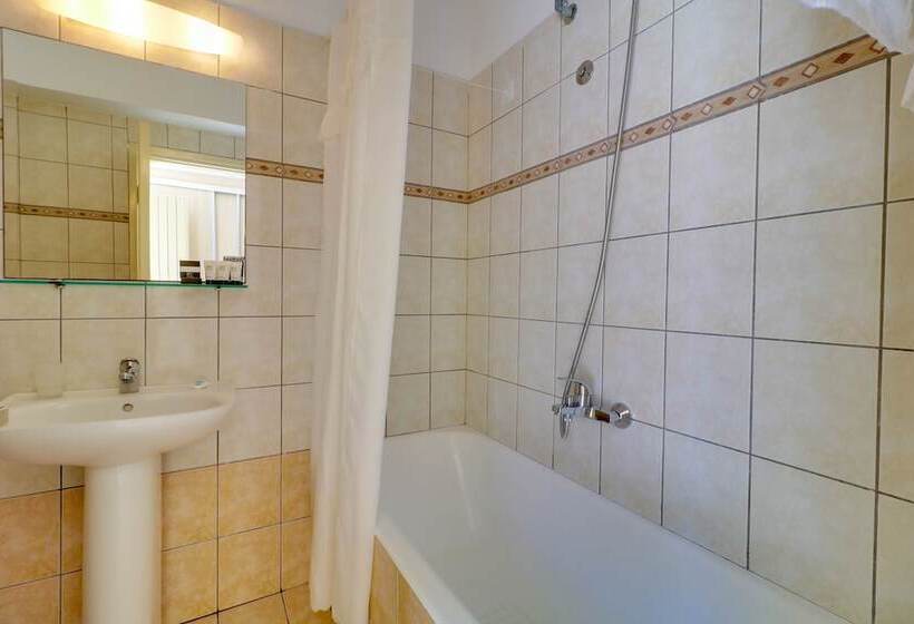 غرفة قياسية سرير بطابقين, Tosca Beach