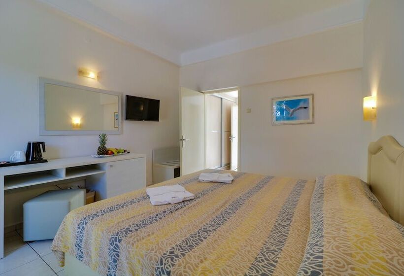 חדר סטנדרט עם מיטת קומתיים, Tosca Beach