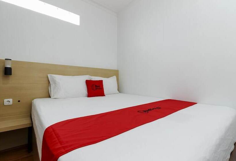 Номер Стандарт, Reddoorz Plus Near Jogja Kembali Monument