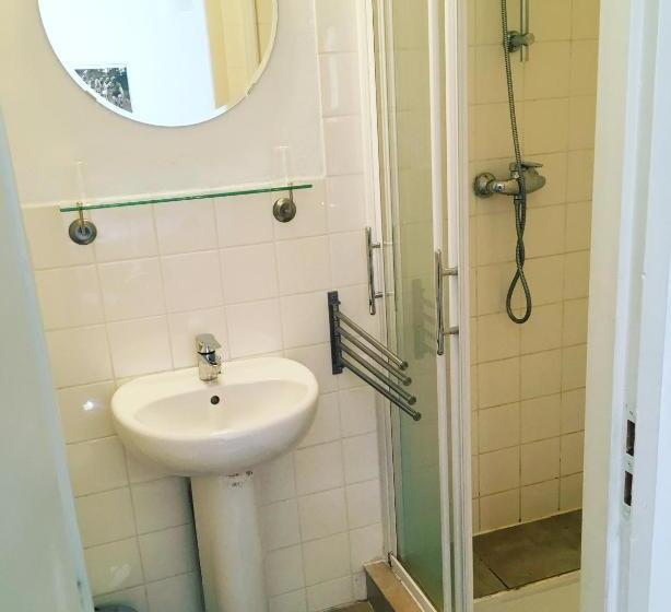 4인용 스탠다드 룸, Au Bon Accueil