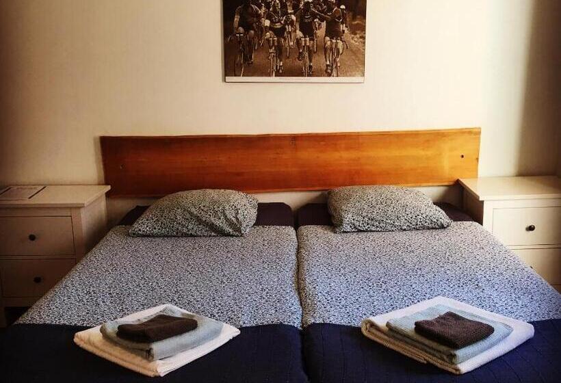 4인용 스탠다드 룸, Au Bon Accueil