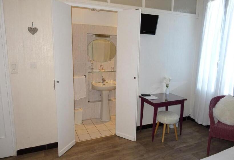 庭の見えるスタンダードトリプルルーム, Le Grand