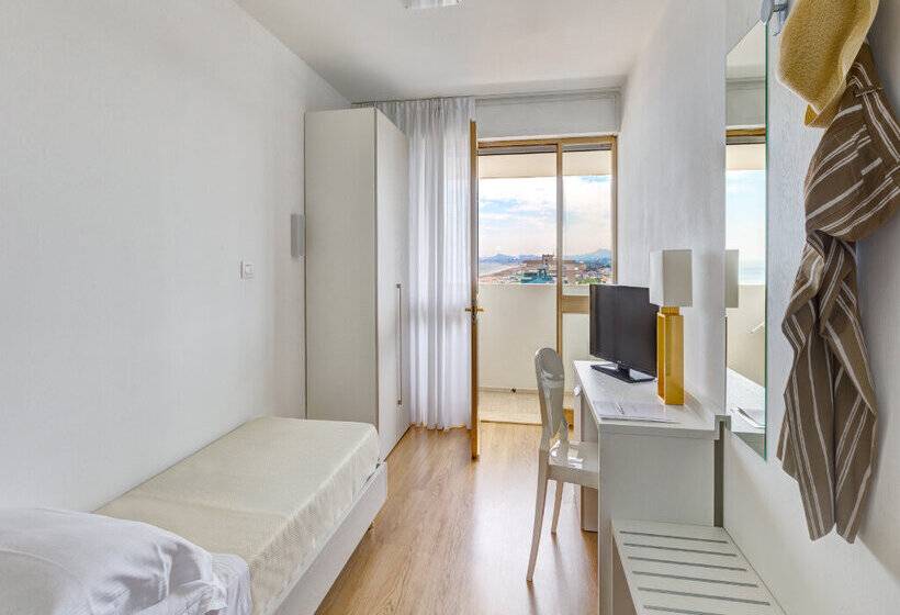 クラシックシングルルーム, Abner's