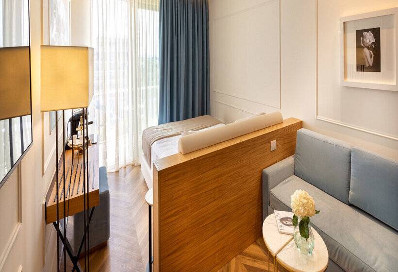 エクゼクティブルーム, Abner's