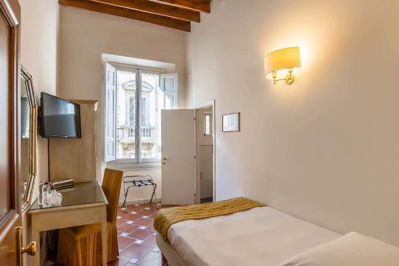 اتاق استاندارد یک نفره, Atlantic Palace