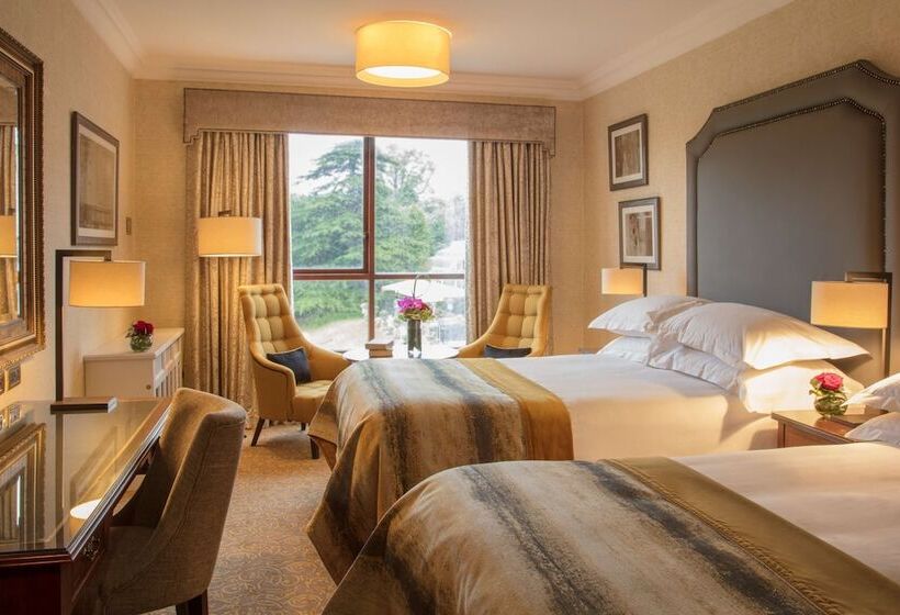 패밀리 룸, Radisson Blu St. Helens