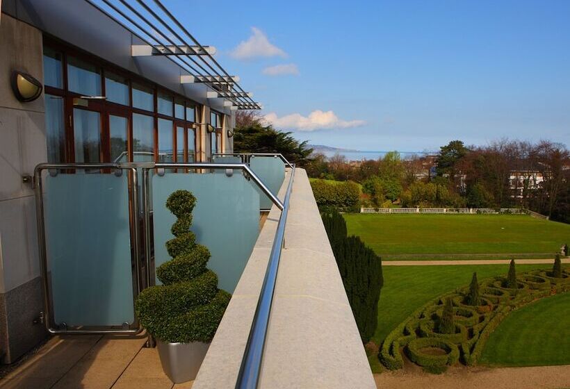 발코니가 있는 스위트, Radisson Blu St. Helens