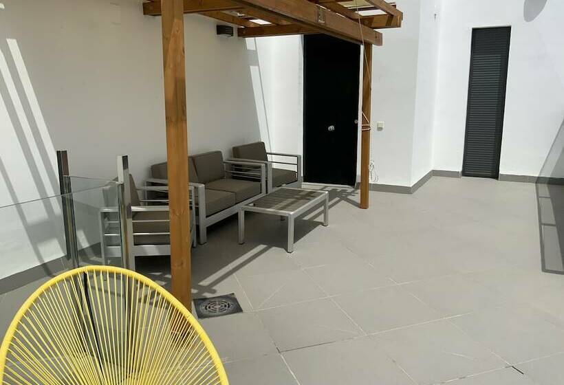 اتاق پنت هاوس, Feelathome Rivero Apartments