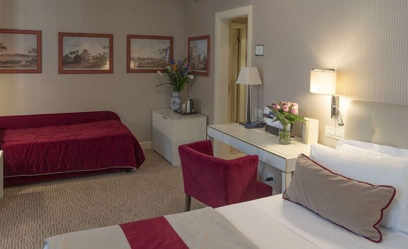 اتاق استاندارد سه نفره, Dei Borgognoni