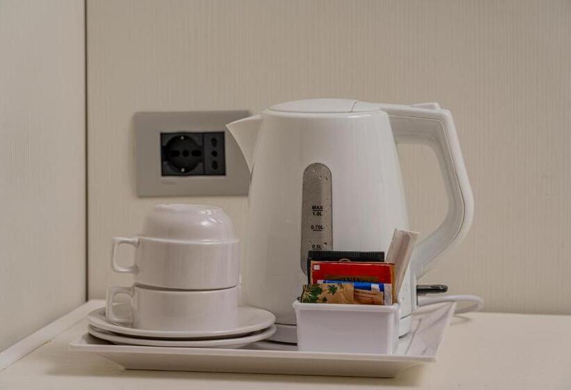 חדר סופריור לשלושה עם נוף לים, El Balear