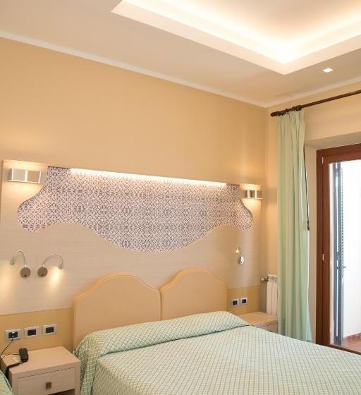 غرفة سوبيريور مطلّة علي البحر, El Balear