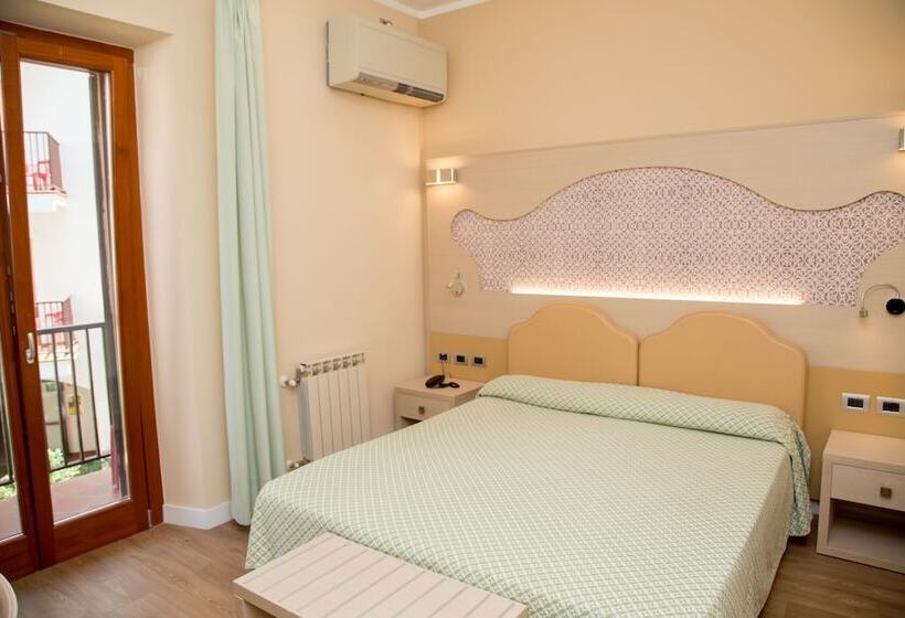 חדר סופריור נוף לגינה, El Balear