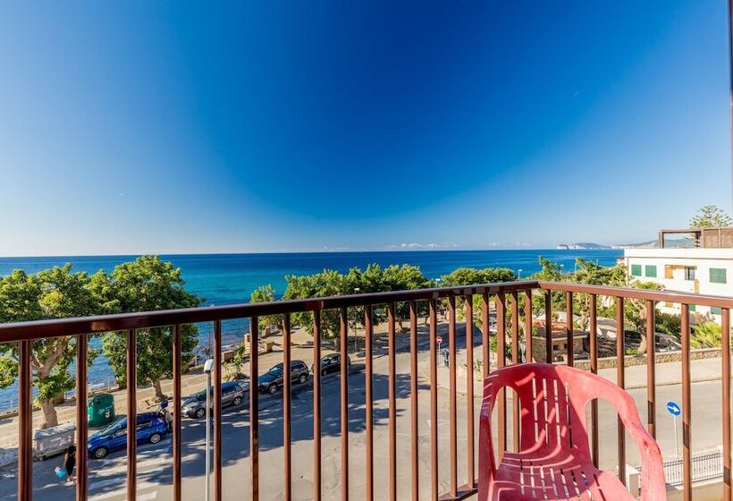 חדר סופריור לשלושה עם נוף לים, El Balear