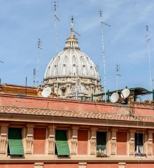 اتاق استاندارد یک نفره, Emmaus